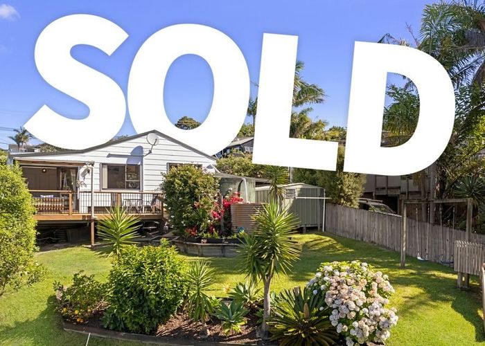  at 36 Elliston Crescent, Stanmore Bay, Whangaparaoa