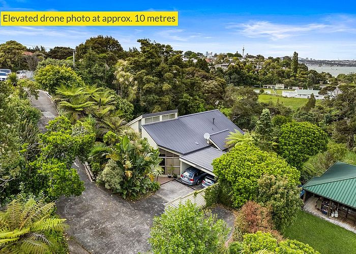  at 23 Wilding Avenue, Northcote Point, North Shore City, Auckland