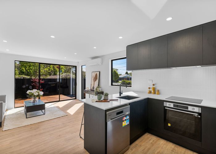  at 6 Wellington St, Linwood, Christchurch City, Canterbury