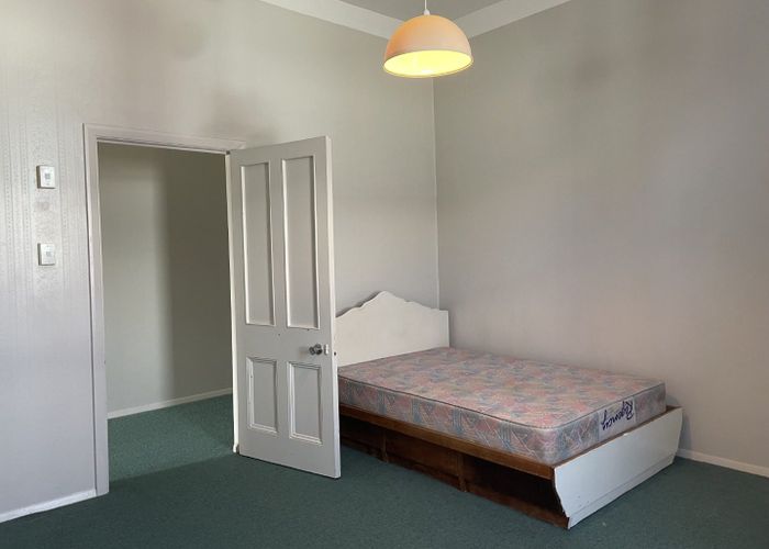  at 20B Bay Street, Petone, Lower Hutt, Wellington