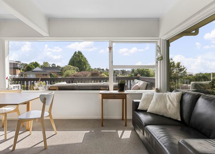  at 16 Gretel Place, Hillcrest, North Shore City, Auckland