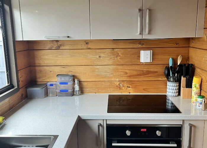  at 2/58 Cuba Street, Petone, Lower Hutt