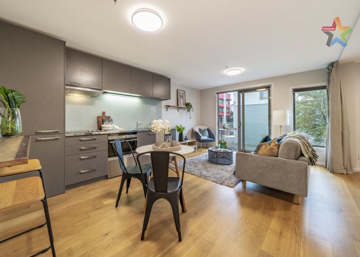  at 102/8 Wigan Street, Te Aro, Wellington