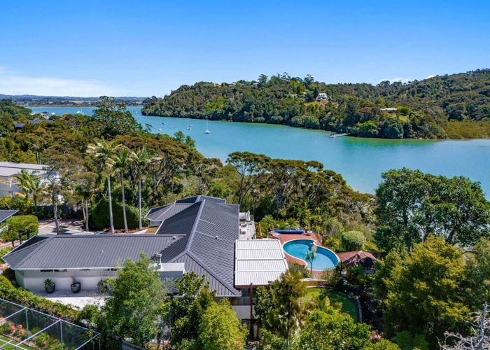  at 14 Oscar Road, Greenhithe, North Shore City, Auckland