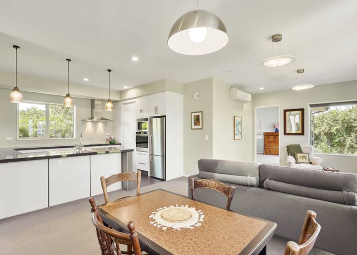  at 8 Winton Street, St. Albans, Christchurch City, Canterbury