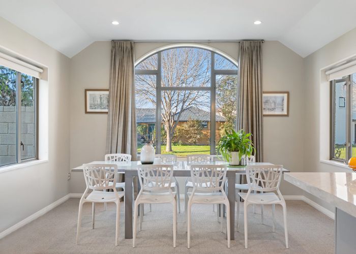  at 4 Dinglebay Place, Casebrook, Christchurch City, Canterbury