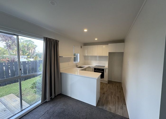  at 3/109A Te Atatu Road , Te Atatu South, Waitakere City, Auckland