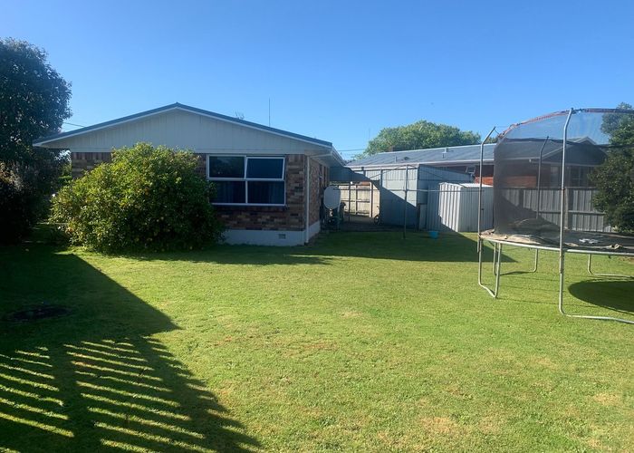 at 60 English Street, Saint Andrews, Hamilton, Waikato