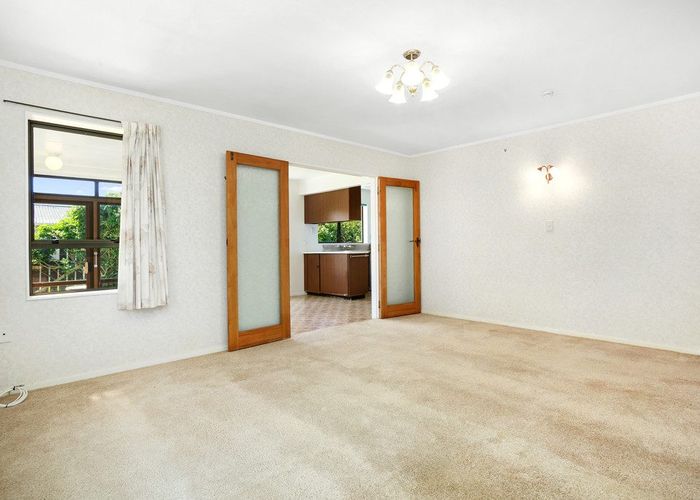  at 18 Rossiter Street, Tawa, Wellington