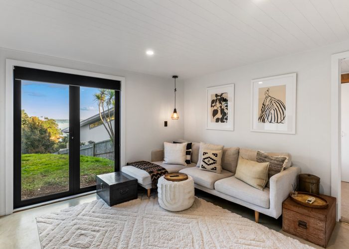  at 42 Neptune Avenue, Beach Haven, North Shore City, Auckland