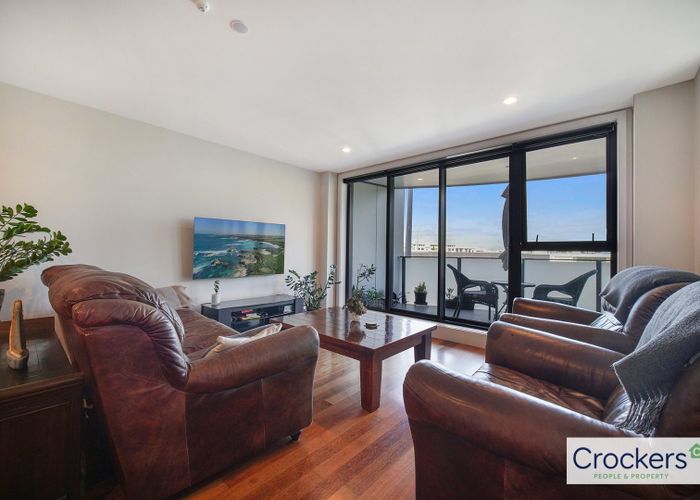  at 8/8 Basque Road, Eden Terrace, Auckland