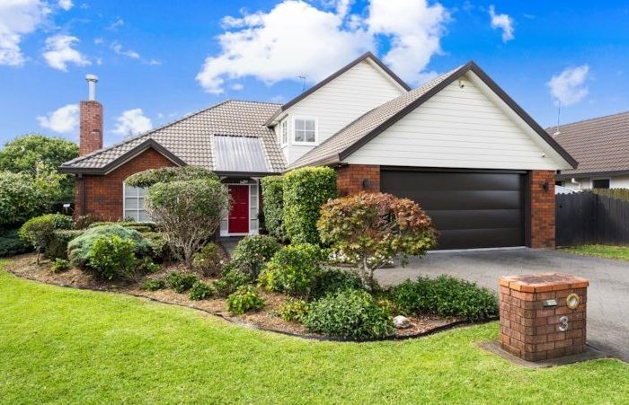  at 3 Ben Nevis Place, Northpark, Auckland