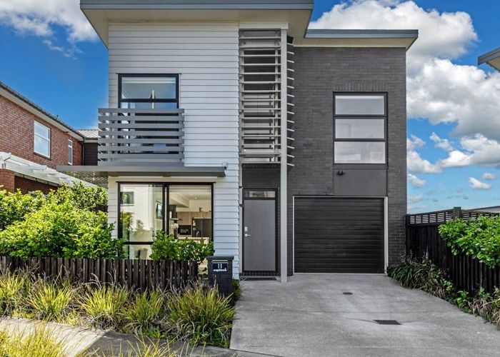  at 11 Te Aho Matua Road, Hobsonville, Auckland