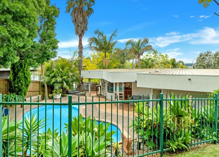  at 41 Marina View Drive, West Harbour, Auckland