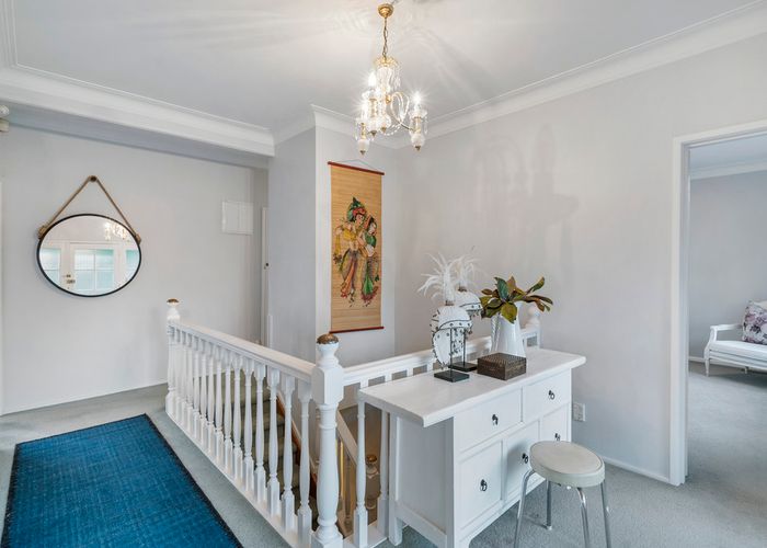  at 31 Lucerne Road, Remuera, Auckland