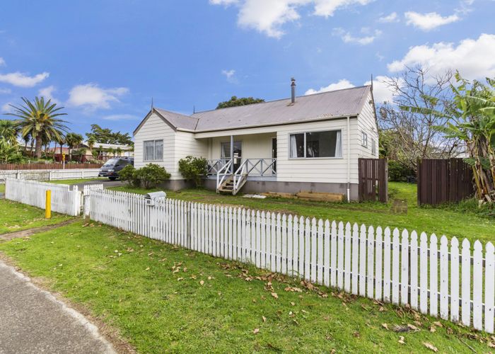  at 43 Frobisher Way, Clendon Park, Manukau City, Auckland