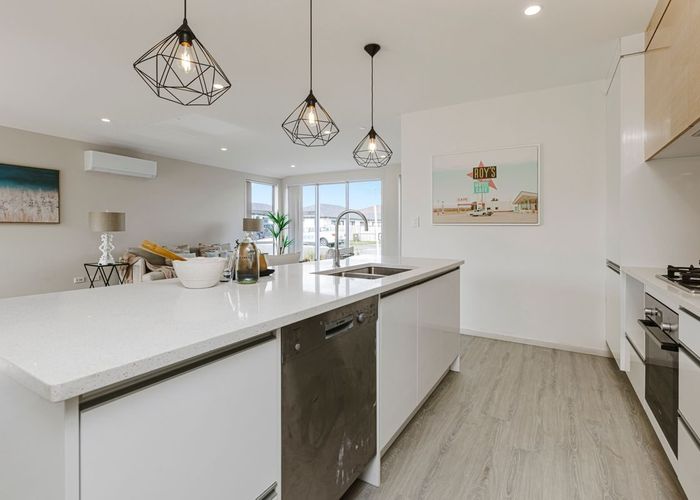  at 61 Sapwood Crescent , Takanini, Auckland