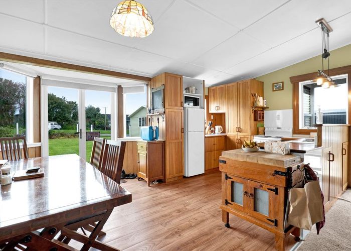  at 2 Broadway, Waitara, Waitara