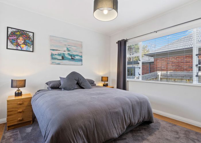  at 546 Broadway, Strathmore Park, Wellington