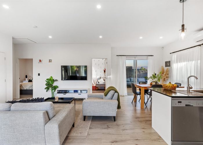  at 34 Berba Lane, Westgate, Waitakere City, Auckland