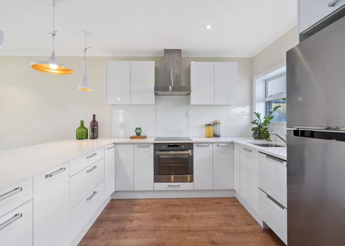  at 3/124a Landscape Rd, Mount Eden, Auckland City, Auckland