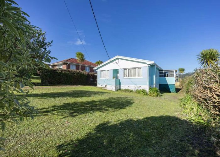  at 52 Savoy Road, Glen Eden, Waitakere City, Auckland
