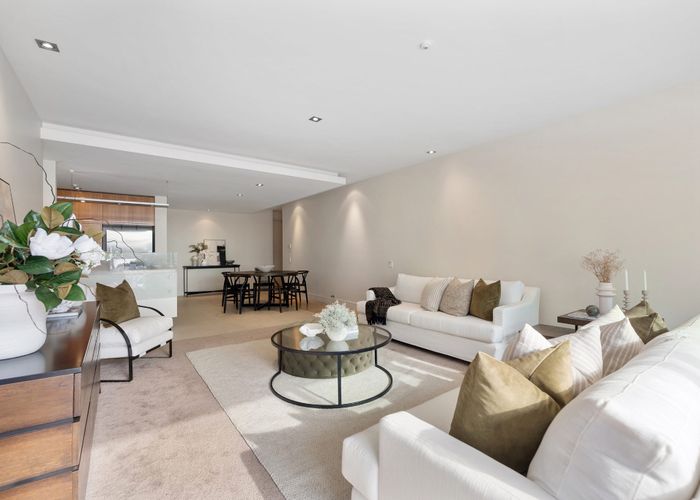  at 15/258 Hurstmere Road, Takapuna, Auckland