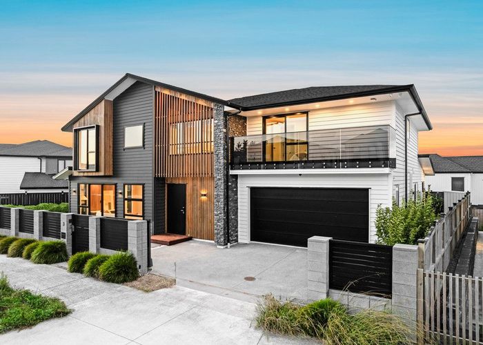  at 3 Bendridge Street, Flat Bush, Manukau City, Auckland