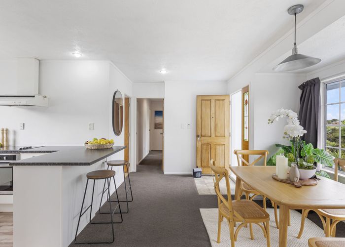  at 12 Coubray Place, Botany Downs, Manukau City, Auckland