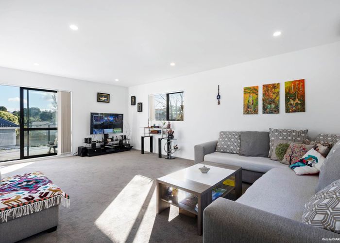 at 49A Price Crescent, Mount Wellington, Auckland