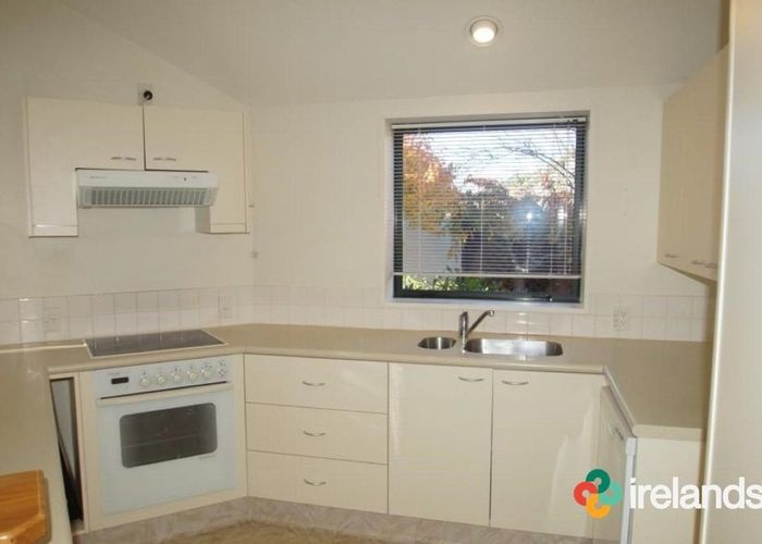  at 13A Wiggins Street , Sumner, Christchurch City, Canterbury