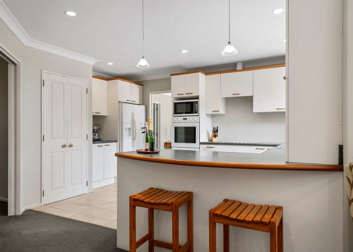  at 9 Blarney Place, Casebrook, Christchurch