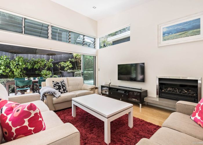  at 46A Parr Terrace, Castor Bay, Auckland