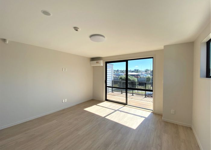  at 12/7 Stamford Park Road, Mount Roskill, Auckland City, Auckland