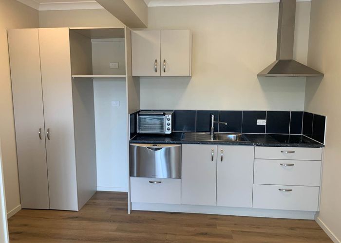  at 12 Mcphail Street, Birkdale, Auckland