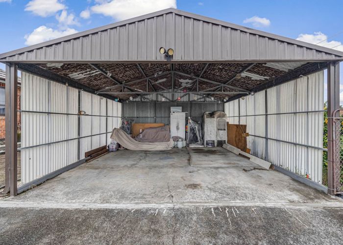  at 3 Atkinson Avenue, Papatoetoe, Auckland
