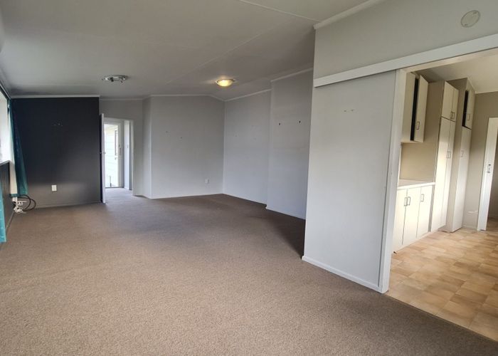  at 7 Dunsandel Grove, Silverstream, Upper Hutt, Wellington