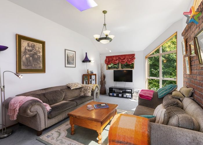  at 31 Gurney Road, Kelson, Lower Hutt