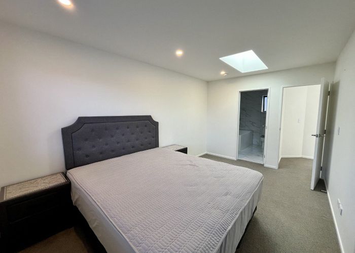  at 17/26 Springvale Drive, Fairview Heights, North Shore City, Auckland