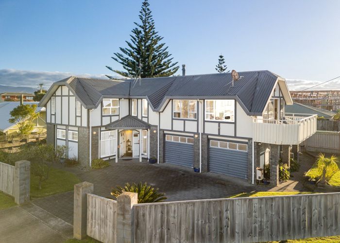  at 70 Karewa Parade, Papamoa Beach, Tauranga, Bay Of Plenty