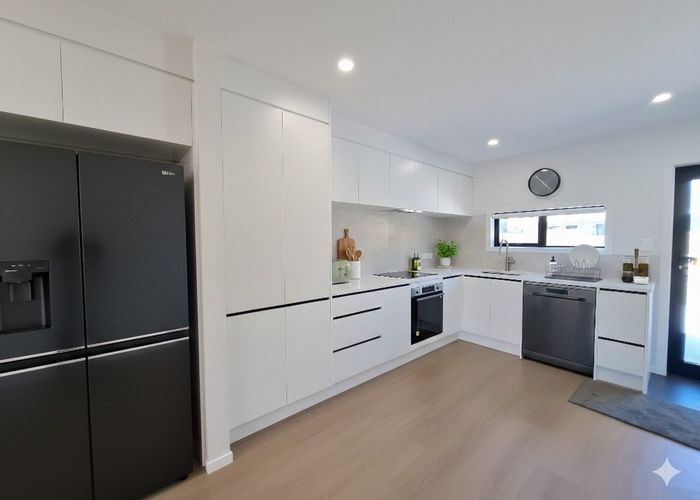  at 72B Ocean View Road, Northcote, North Shore City, Auckland