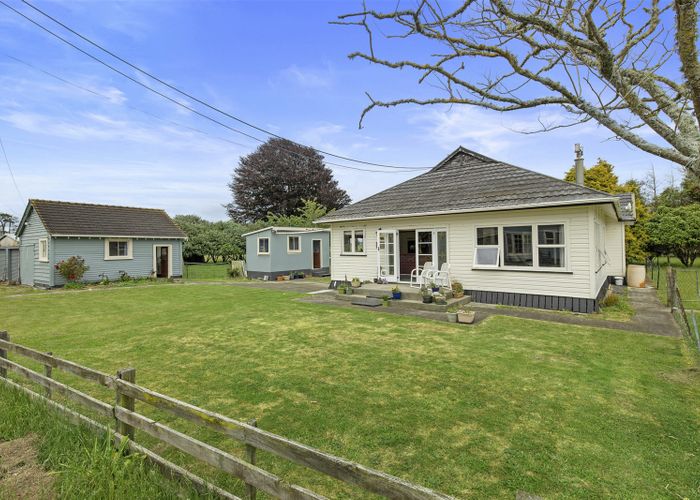  at 238A No 9 Road East, Springdale