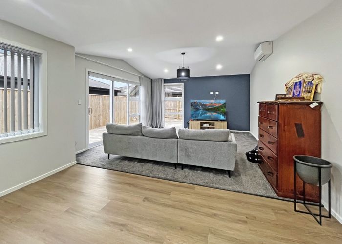  at 84 James Line, Kelvin Grove, Palmerston North, Manawatu / Whanganui
