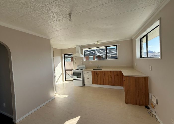  at 1/41 Picton Avenue, Riccarton, Christchurch City, Canterbury
