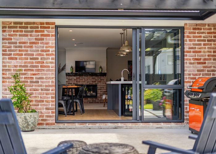  at 21 Cynisca Crescent, Wallaceville, Upper Hutt, Wellington