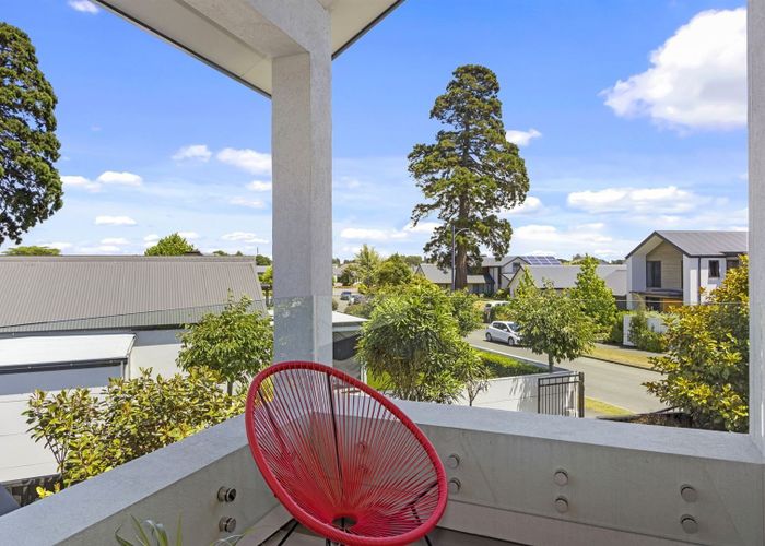  at 3 Rockport Place, Parklands, Christchurch