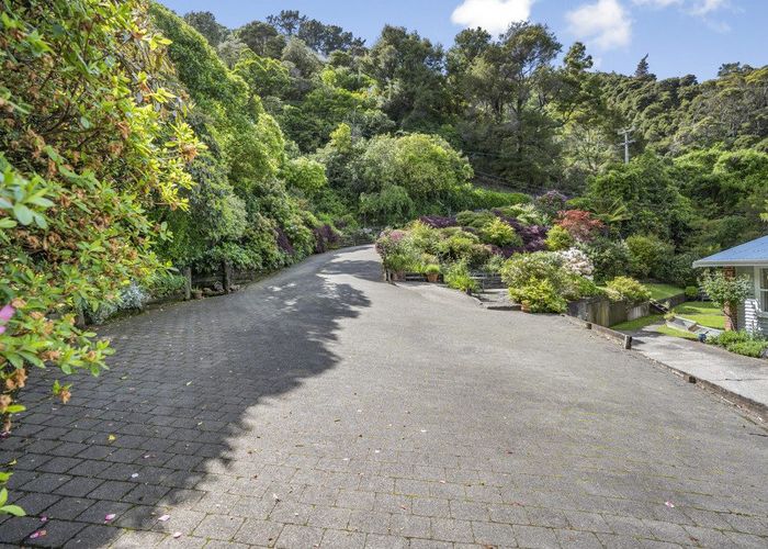  at 27 Woodvale Grove, Fairfield, Lower Hutt