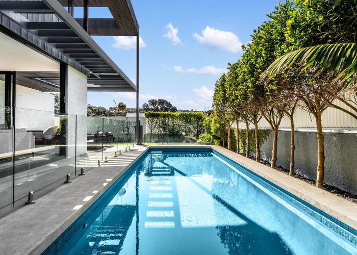  at 41 Craig Road, Milford, North Shore City, Auckland