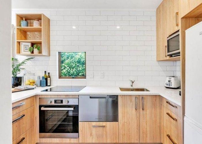  at 8/17 Coyle Street, Sandringham, Auckland City, Auckland