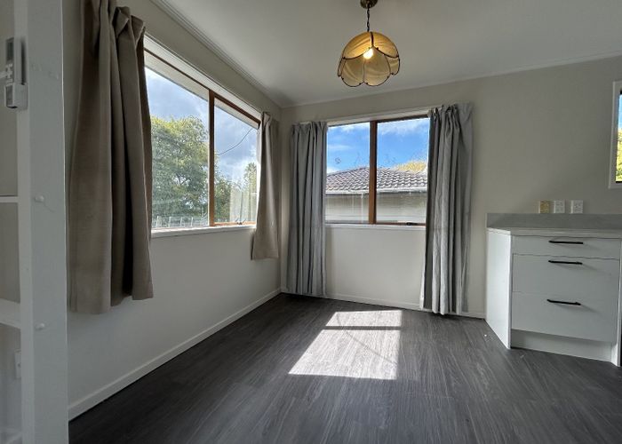  at 29 Luanda Drive, Ranui, Waitakere City, Auckland